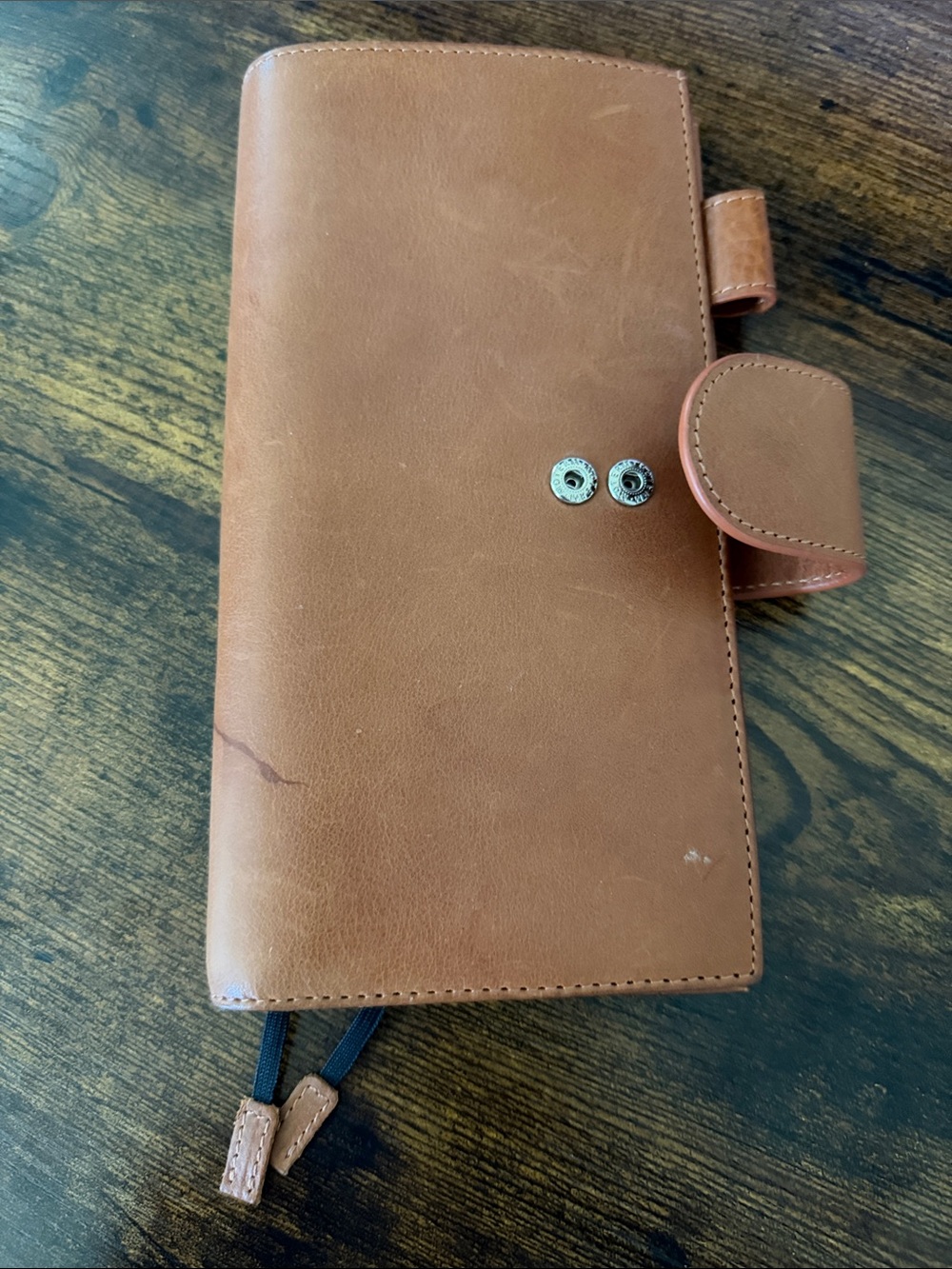 Moterm Veg Tan Caramel Weeks Cover